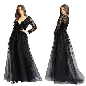 Mac Duggal Floral Applique V Neck Long Sleeves Evening Dress Black Size 4 NWT